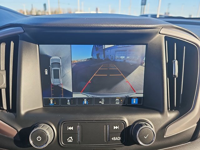 Used 2024 GMC Terrain AT4 w/ Tech Package image 22