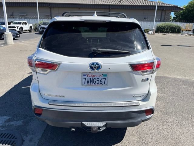 Used 2016 Toyota Highlander Limited Platinum AWD/4WD image 6