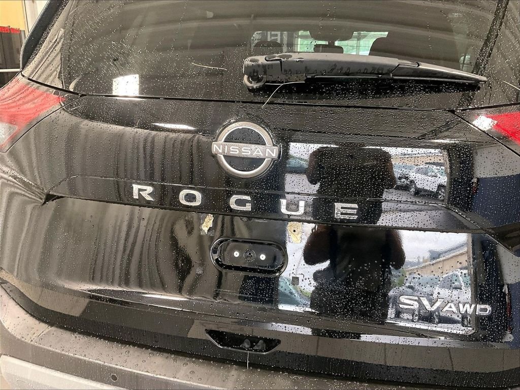 Used 2023 Nissan Rogue SV AWD/4WD image 28