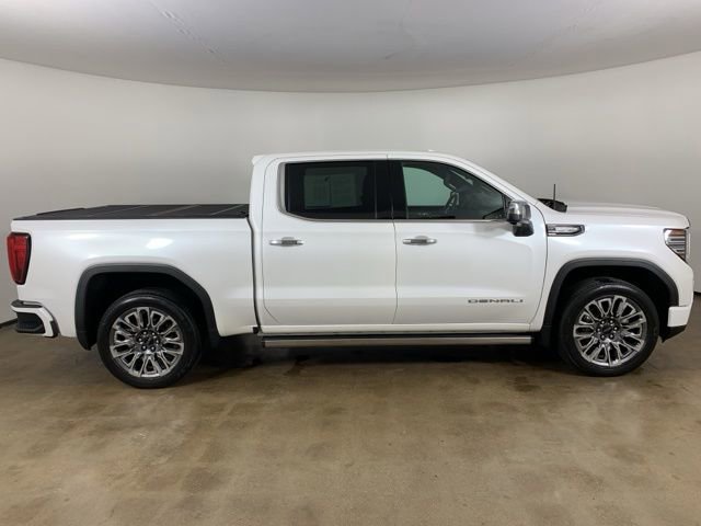 Used 2023 GMC Sierra 1500 Denali Ultimate image 7