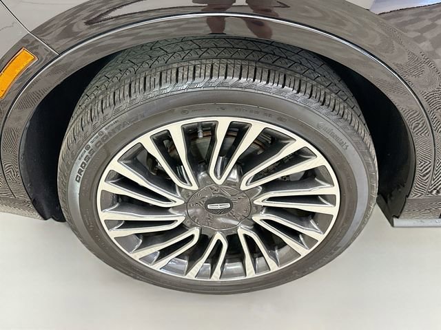 Used 2021 Lincoln Corsair Reserve w/ Equipment Group 201A image 34