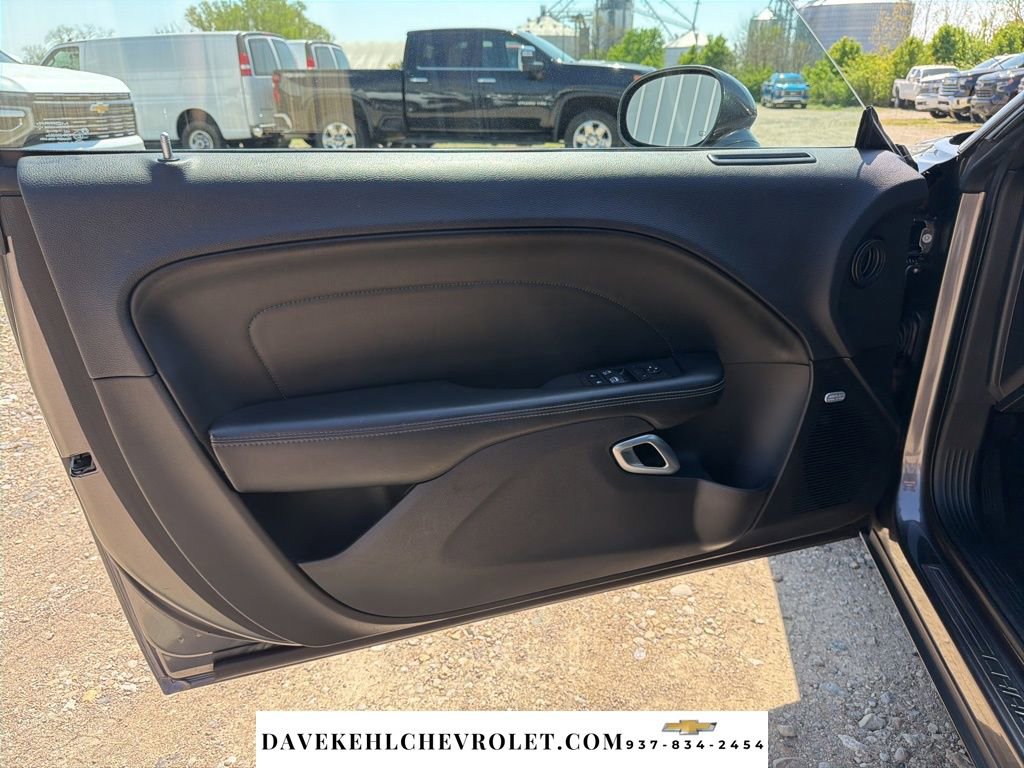 Used 2016 Dodge Challenger R/T Scat Pack image 9