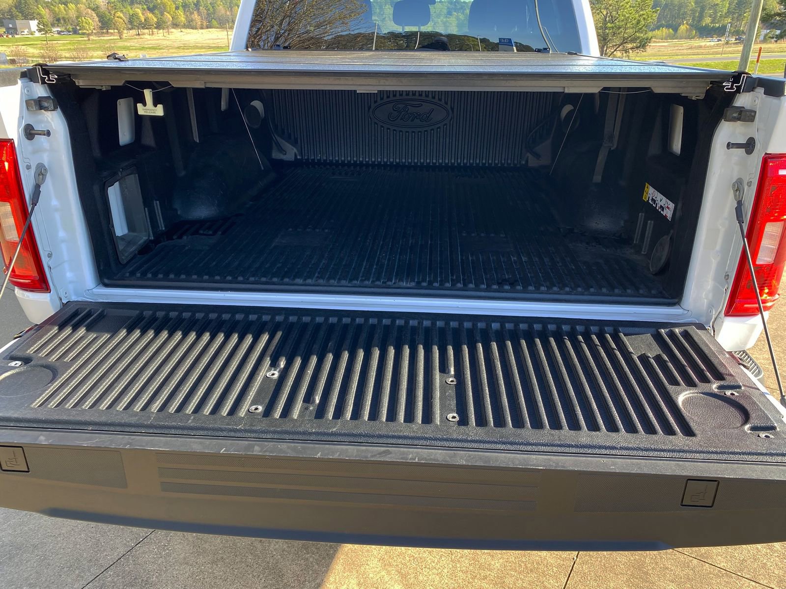 Used 2023 Ford F150 XLT image 10
