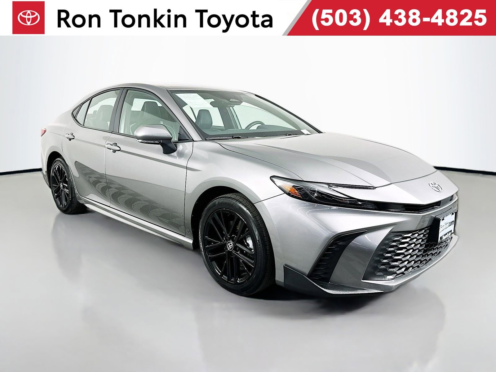 Certified 2025 Toyota Camry SE AWD/4WD image 1