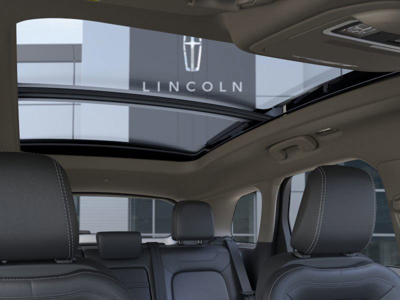 New 2026 Lincoln Corsair Reserve w/ Rear Removable Package Tray image 22