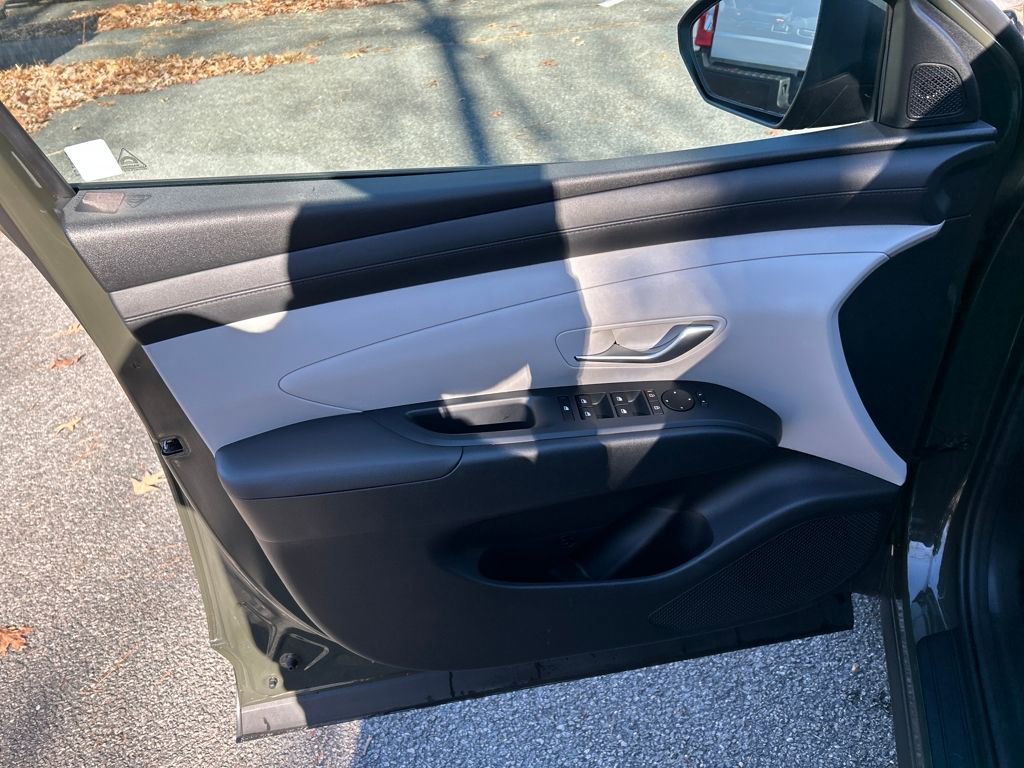 Used 2025 Hyundai Tucson SEL image 13