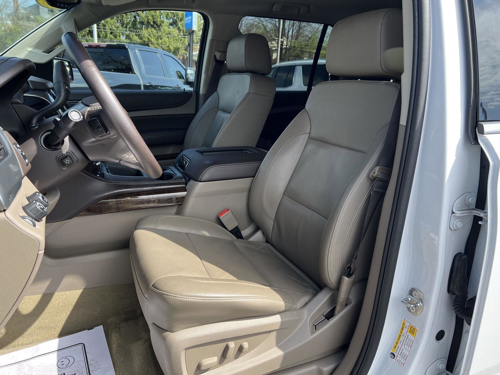 Used 2017 Chevrolet Tahoe LT w/ Luxury Package image 10