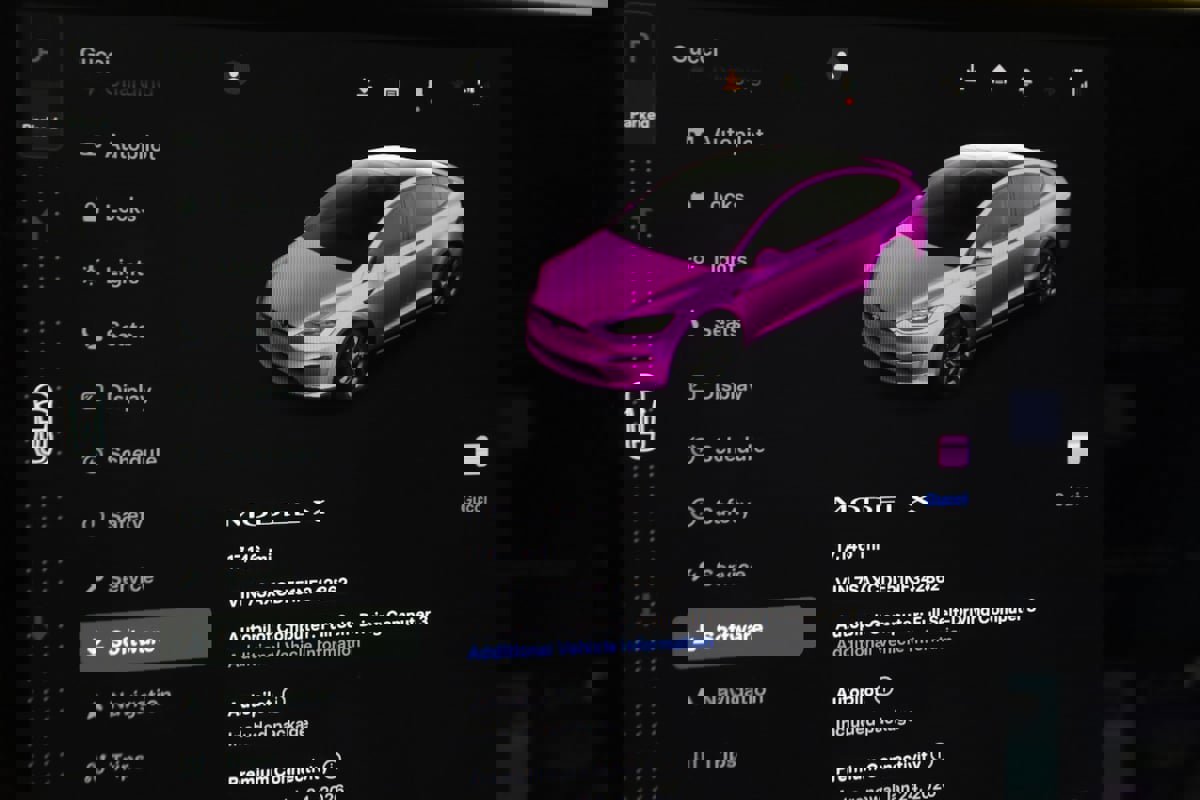 Used 2022 Tesla Model X image 24