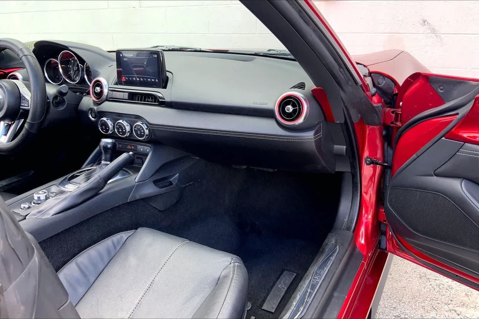 Used 2023 MAZDA MX-5 Miata Grand Touring w/ Weather Package RWD image 22