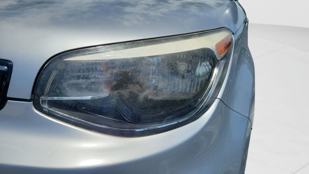 Used 2017 Kia Soul + FWD image 24