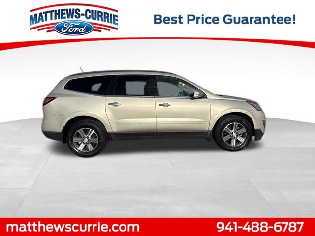 Used 2016 Chevrolet Traverse LT FWD image 3