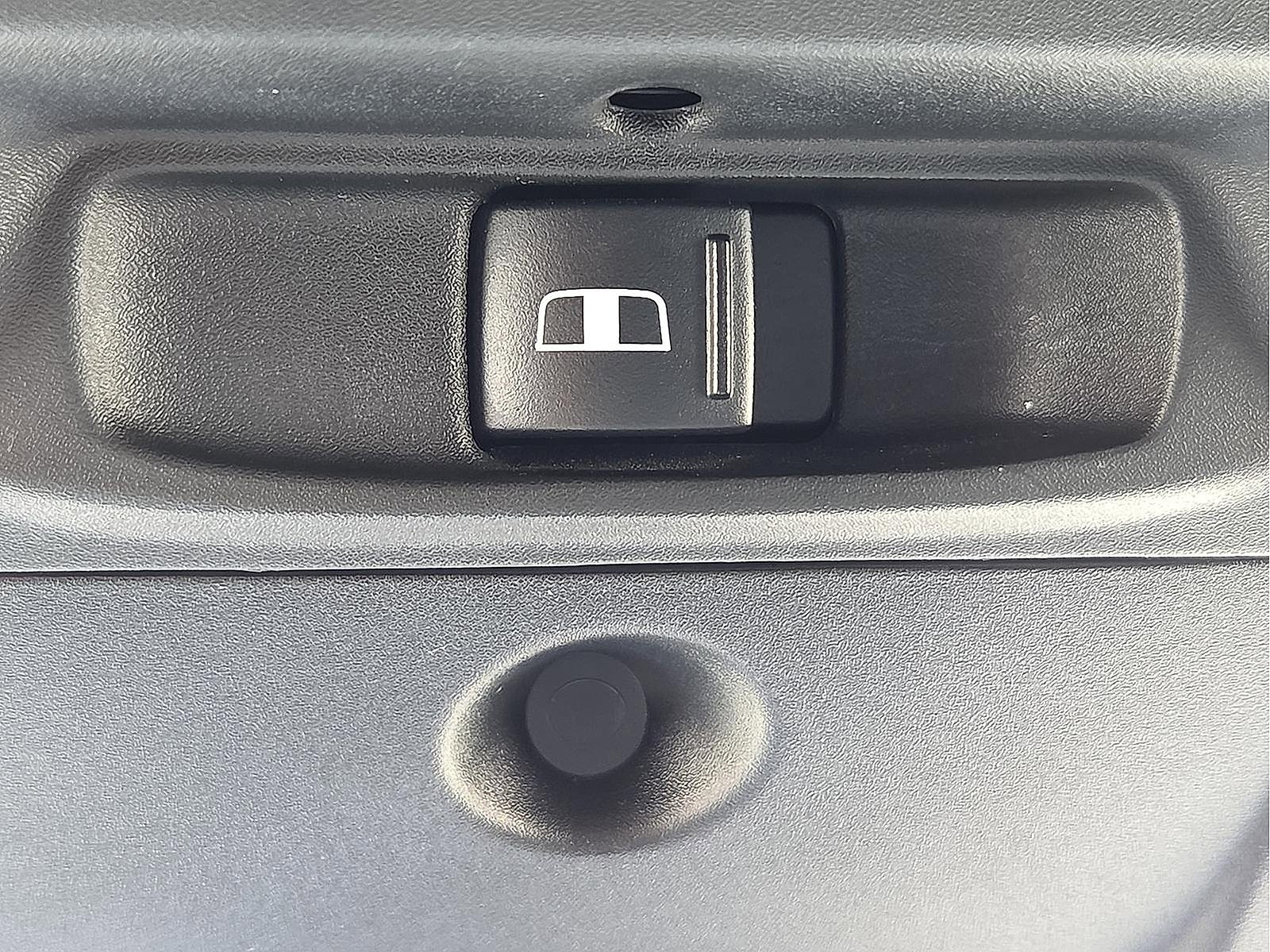 Used 2023 RAM 1500 Classic SLT w/ Trailer & Traction Group image 22