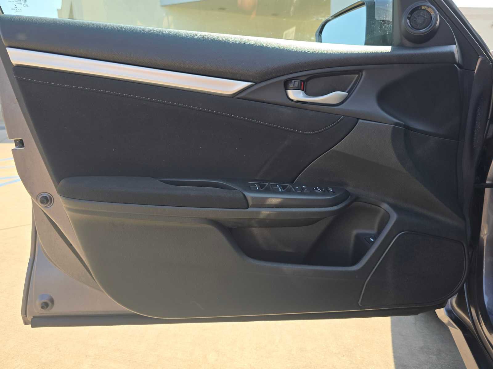 Used 2020 Honda Civic EX image 20