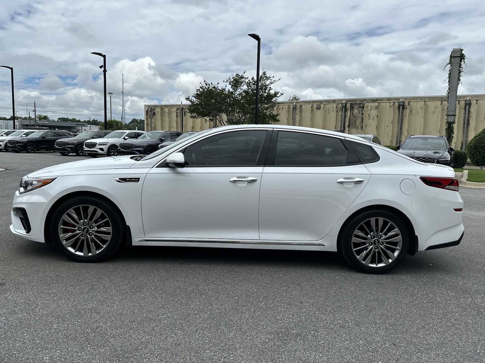 Used 2019 Kia Optima SX FWD image 4