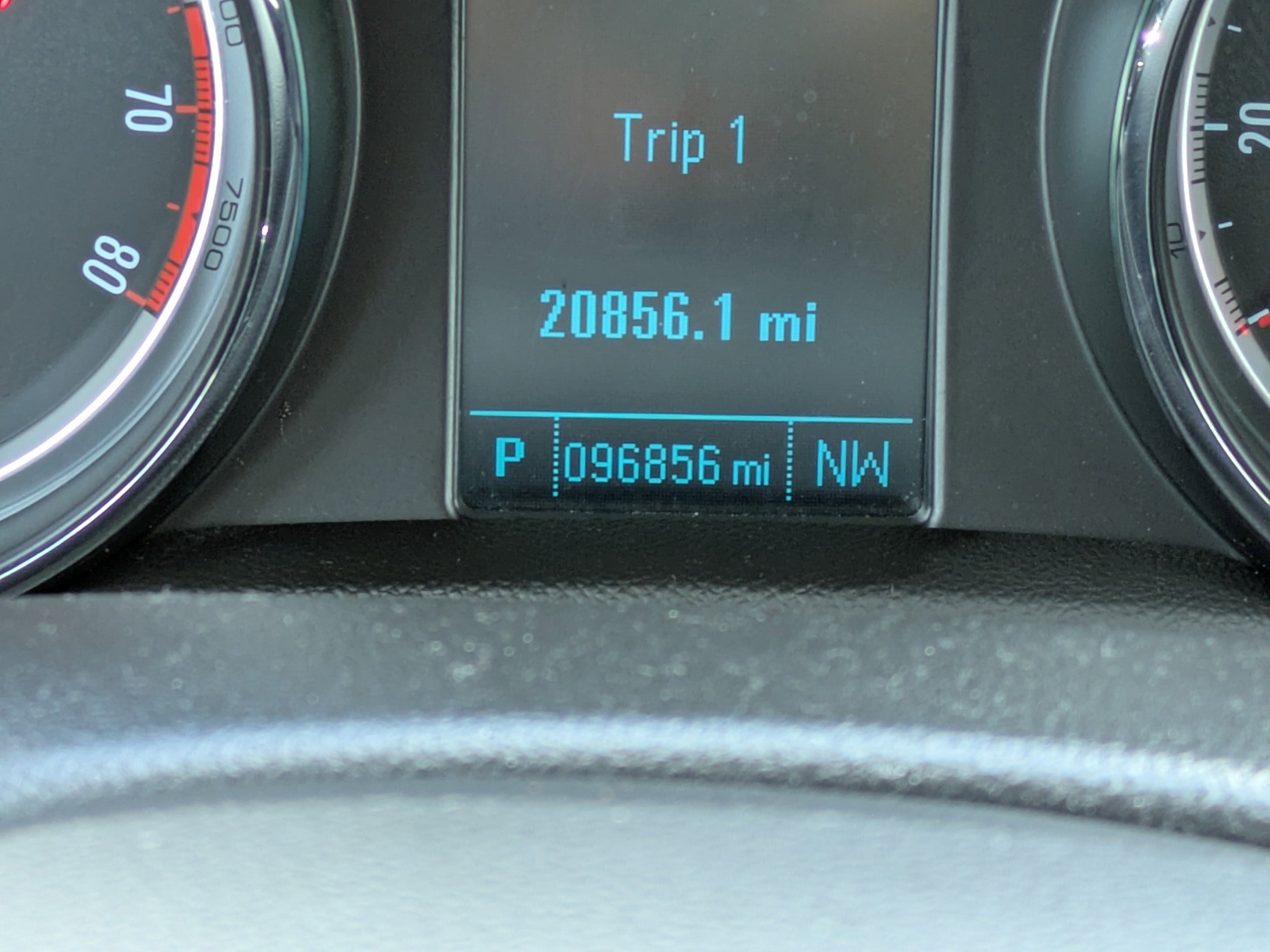 Used 2016 Buick Encore FWD image 24