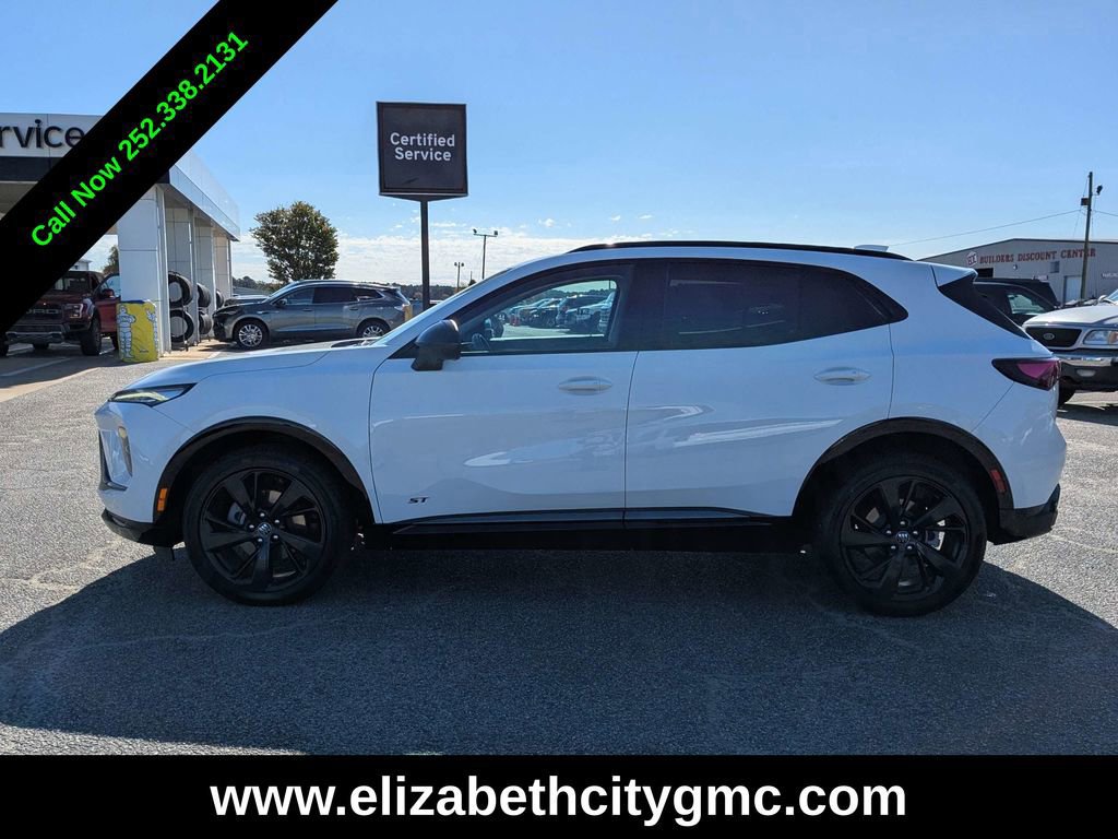 Used 2025 Buick Envision Sport Touring image 7