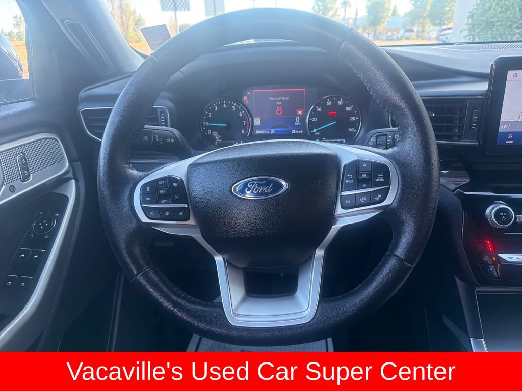 Used 2023 Ford Explorer Limited AWD/4WD image 14