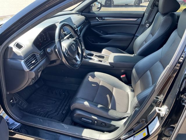 Used 2020 Honda Accord Sport image 2
