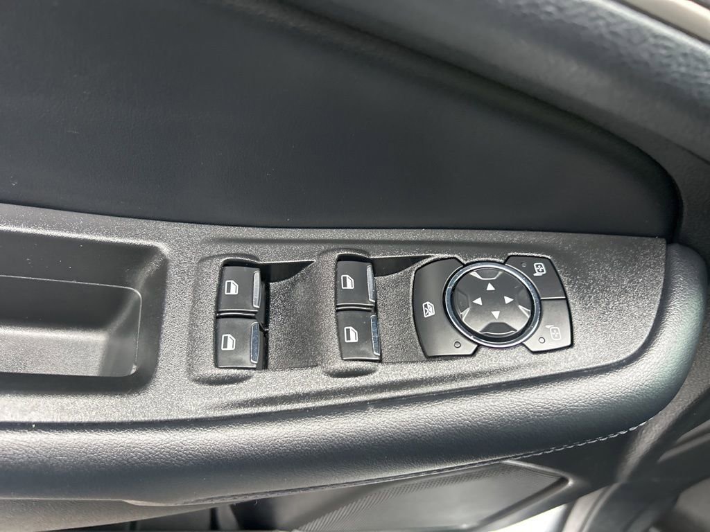 Used 2022 Ford Edge SEL image 12