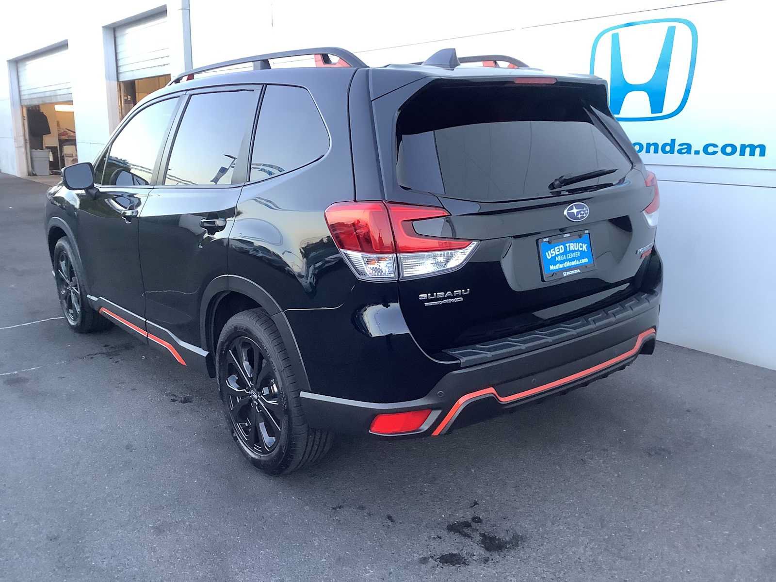 Used 2023 Subaru Forester Sport AWD/4WD image 4