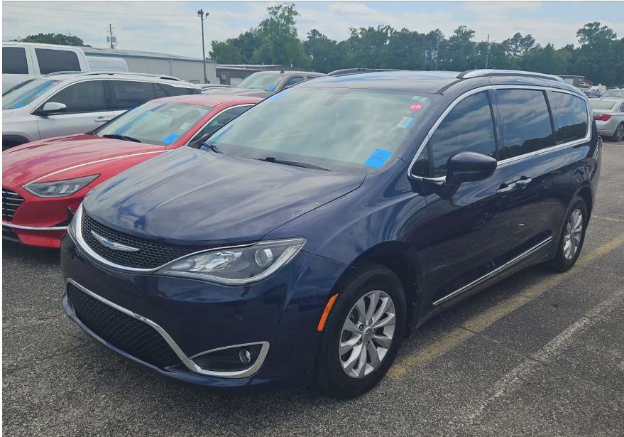 Used 2018 Chrysler Pacifica Touring-L