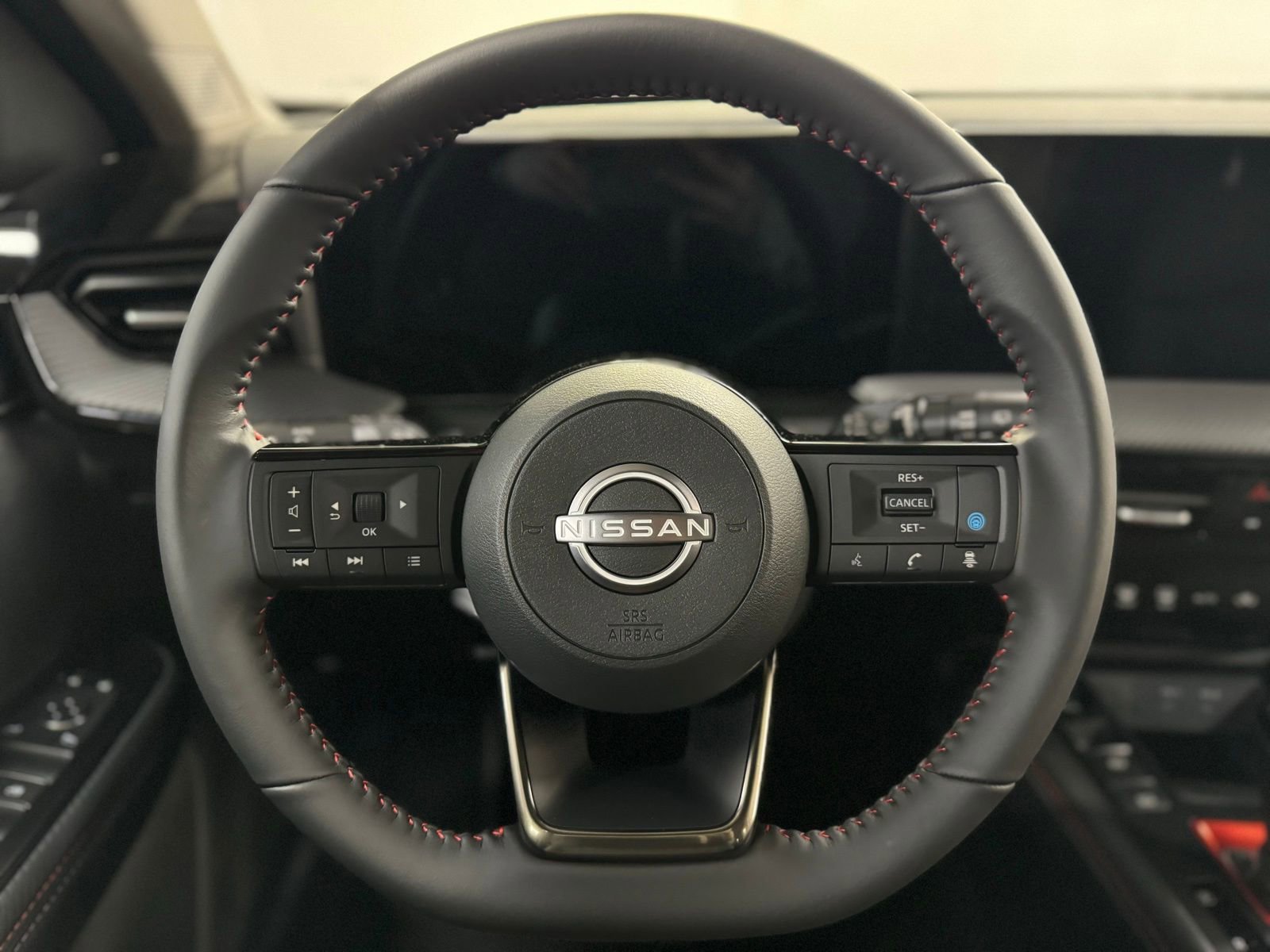 New 2026 Nissan Kicks SR w/ Cold Weather Package image 17