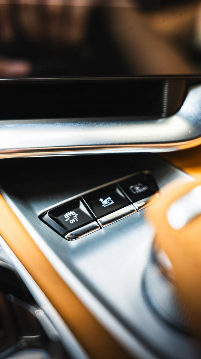 Used 2023 Chevrolet Corvette Stingray Premium Conv w/ Battery Protection Package RWD image 28