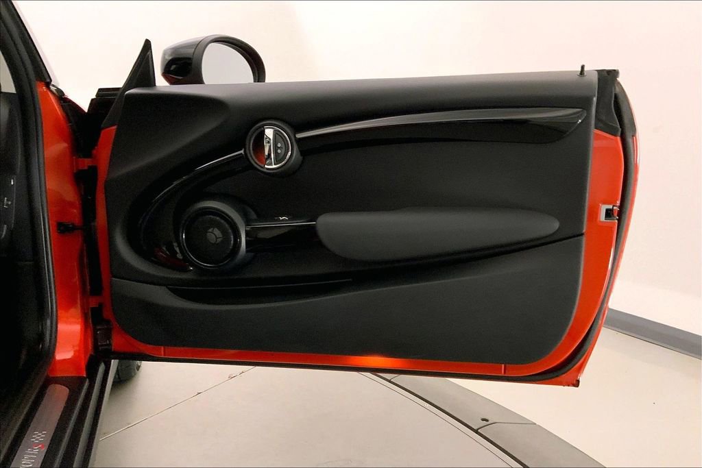 Used 2020 MINI Cooper S image 25