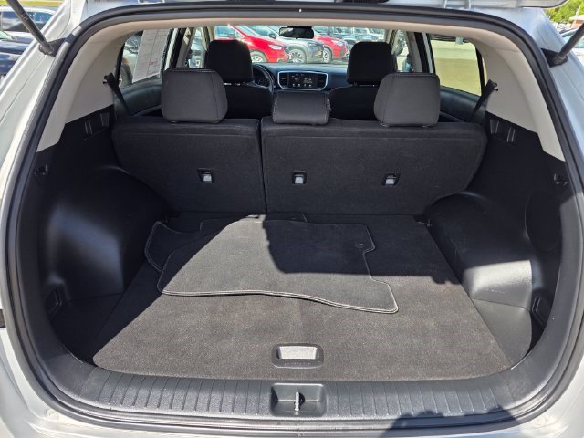 Used 2020 Kia Sportage LX AWD/4WD image 10