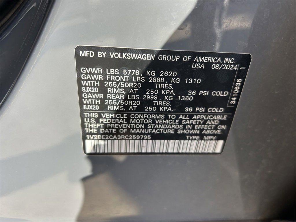Used 2024 Volkswagen Atlas Cross Sport SEL image 10