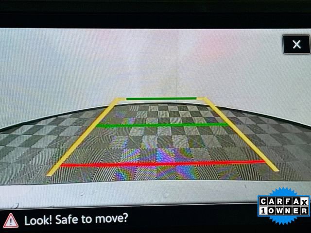 Used 2024 Volkswagen Tiguan SE image 14