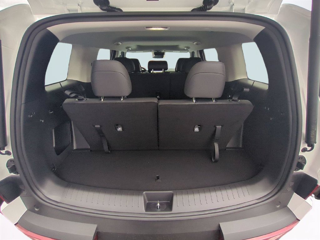 New 2027 Hyundai Santa Fe XRT AWD/4WD image 14