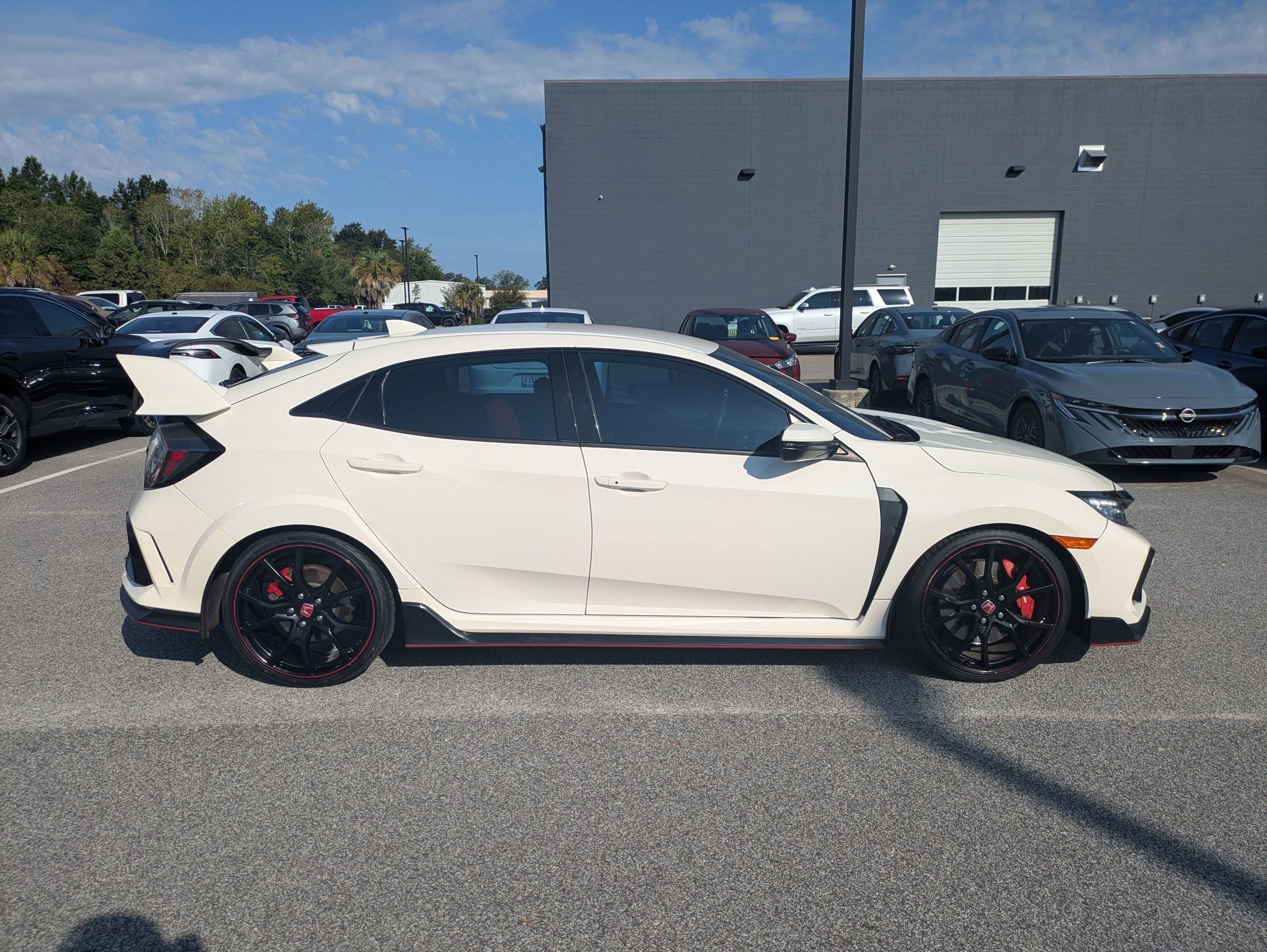 Used 2021 Honda Civic Type R image 2