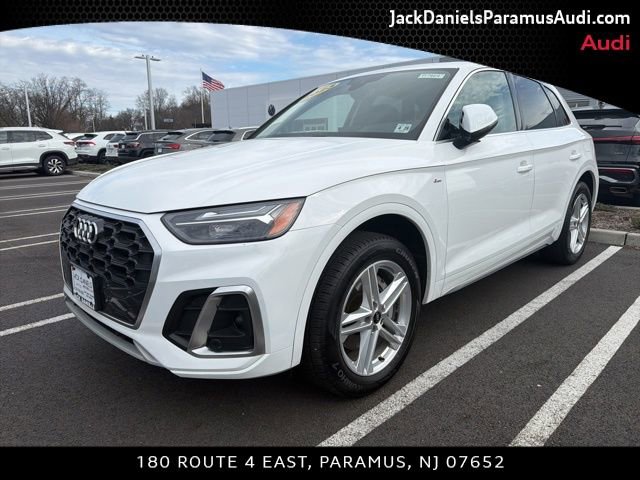 Used 2023 Audi Q5 e Premium Plus w/ Premium Plus Package