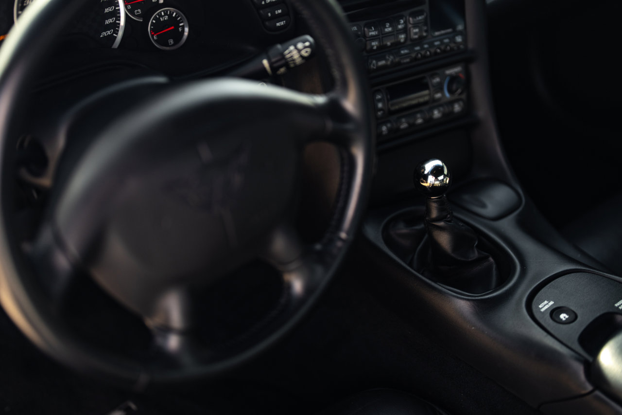 Used 2004 Chevrolet Corvette Z06 w/ Memory Package image 34