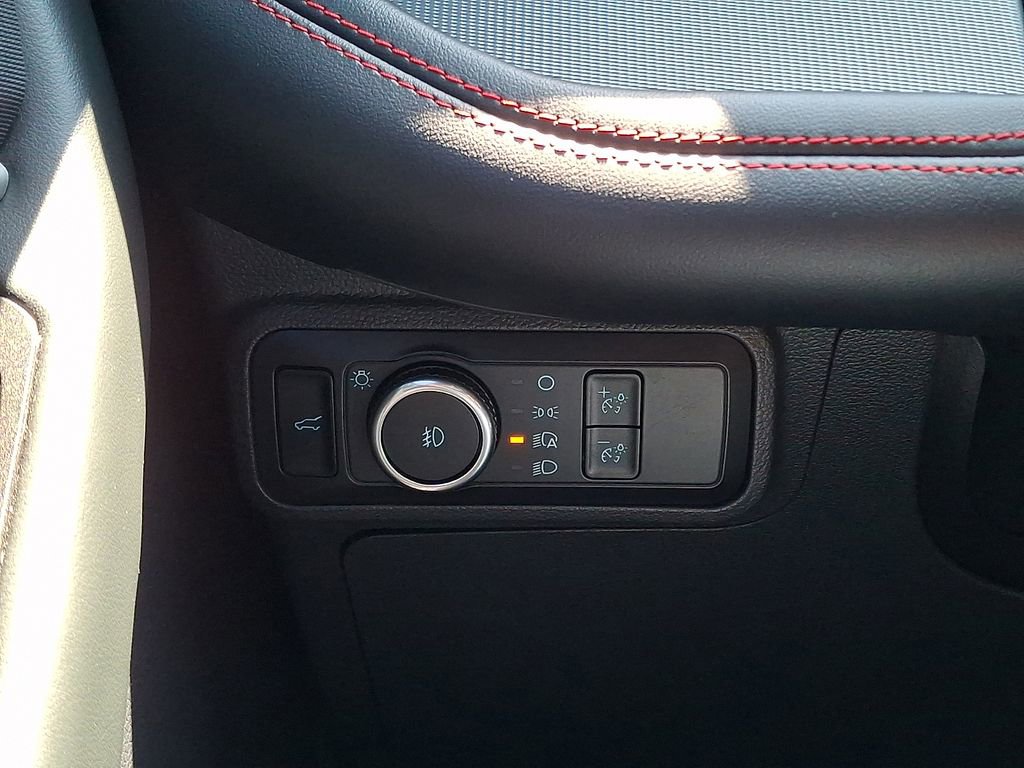 Certified 2025 Ford Explorer ST AWD/4WD image 29