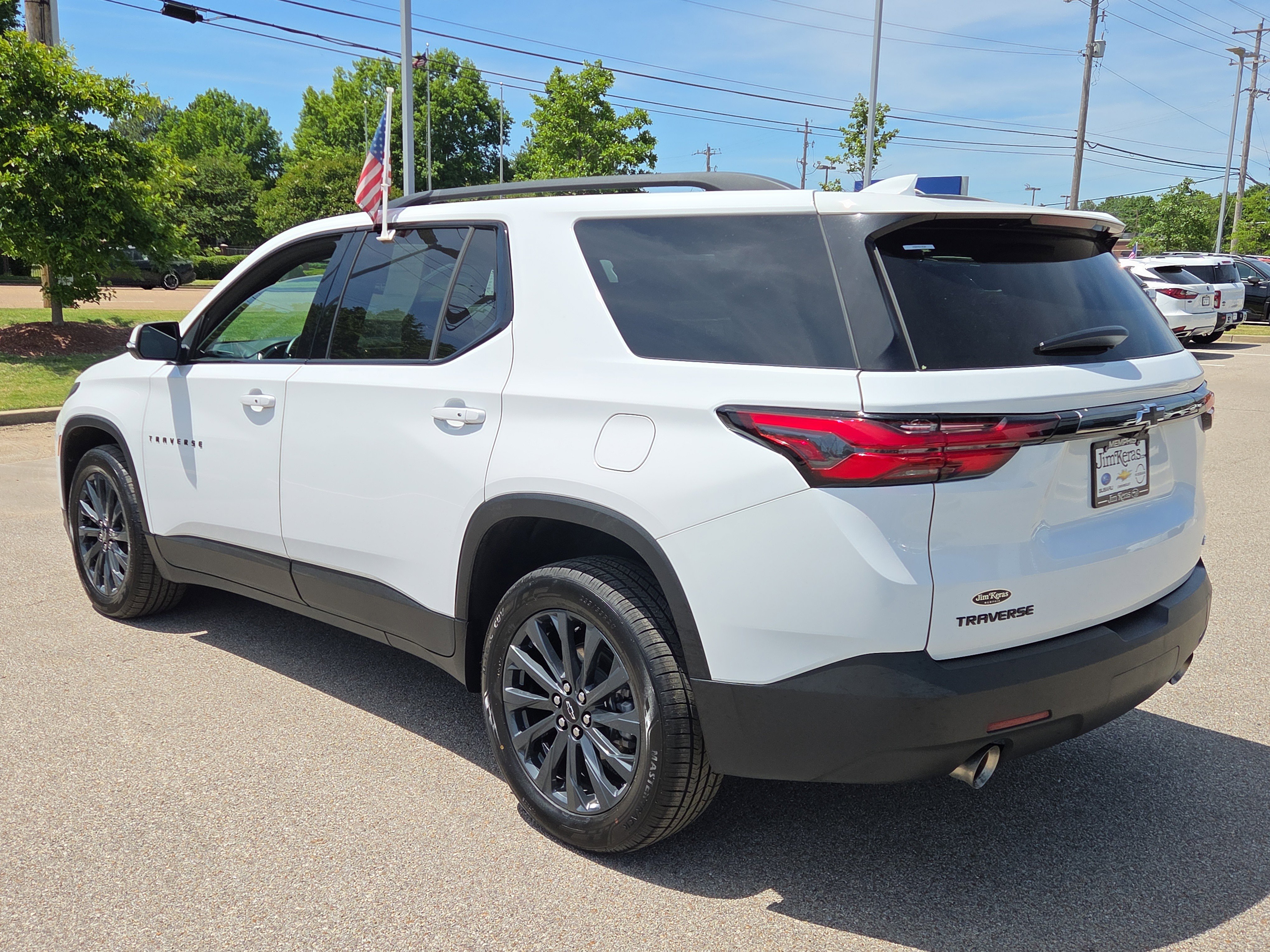 Used 2023 Chevrolet Traverse RS w/ LPO, Floor Liner Package FWD image 5