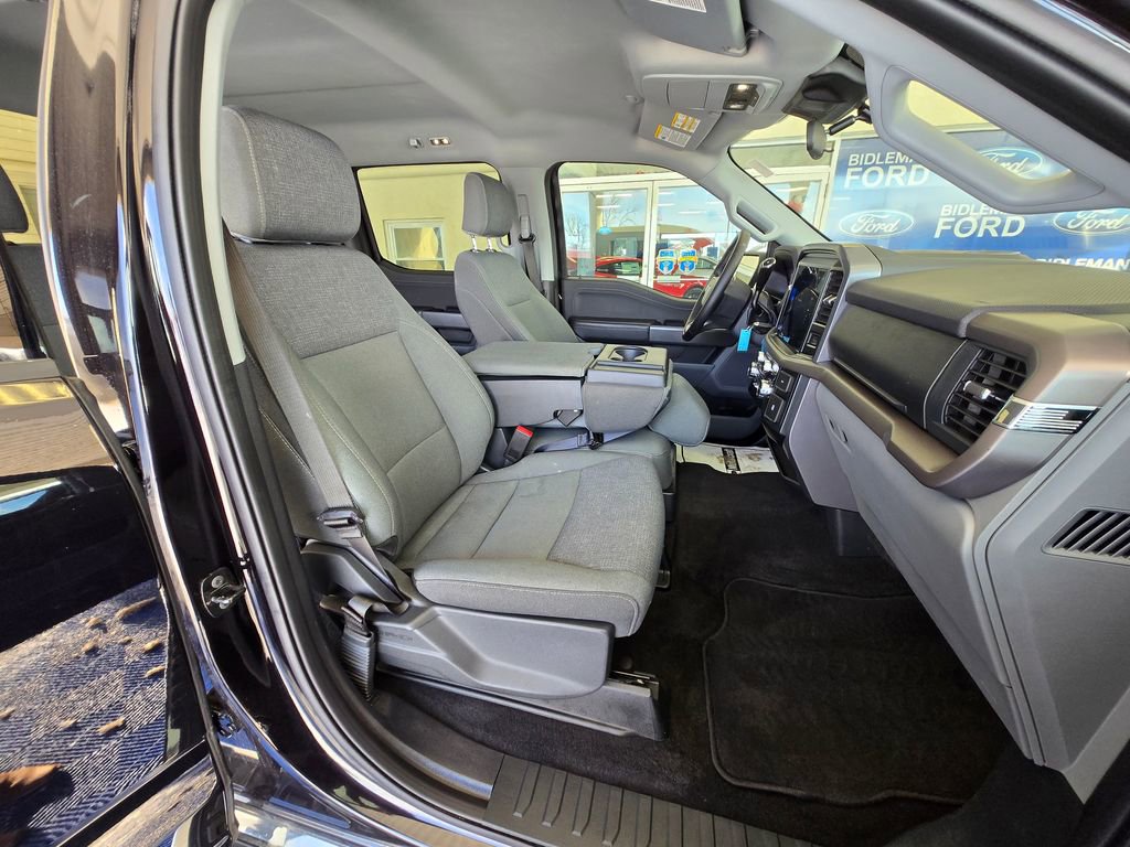 Used 2025 Ford F150 XLT w/ Equipment Group 301A Standard image 24