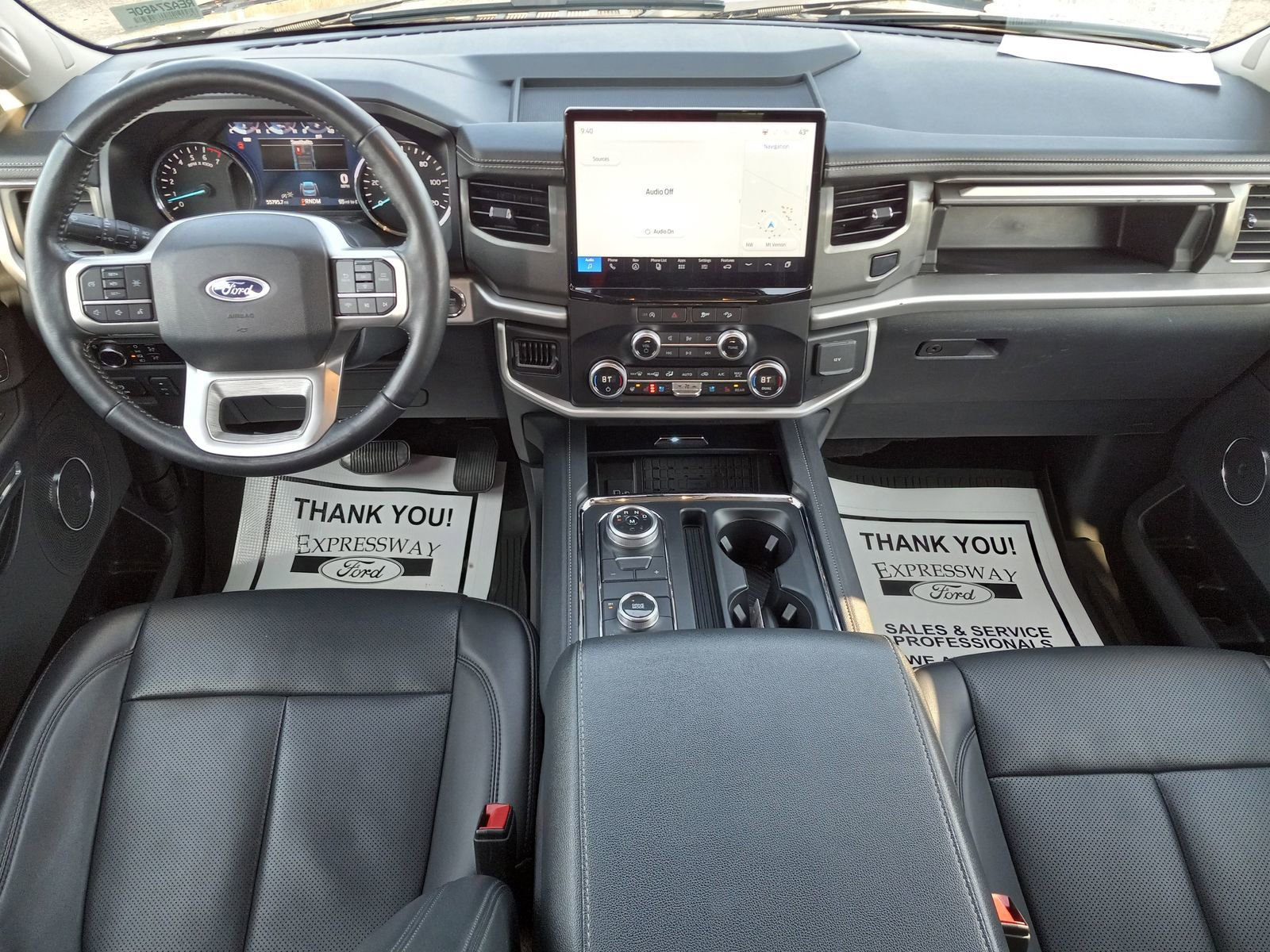 Used 2024 Ford Expedition XLT image 17