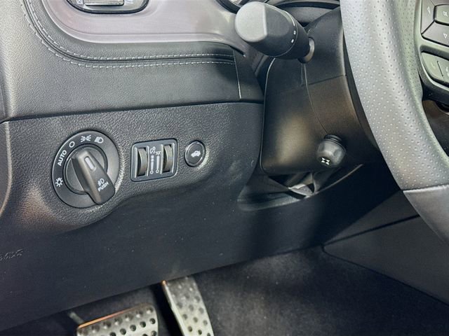 Used 2023 Dodge Charger R/T w/ Plus Group image 10