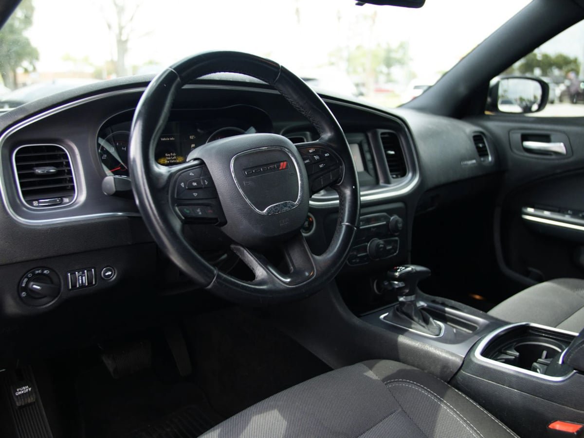 Used 2016 Dodge Charger SE w/ Popular Equipment Group RWD image 17