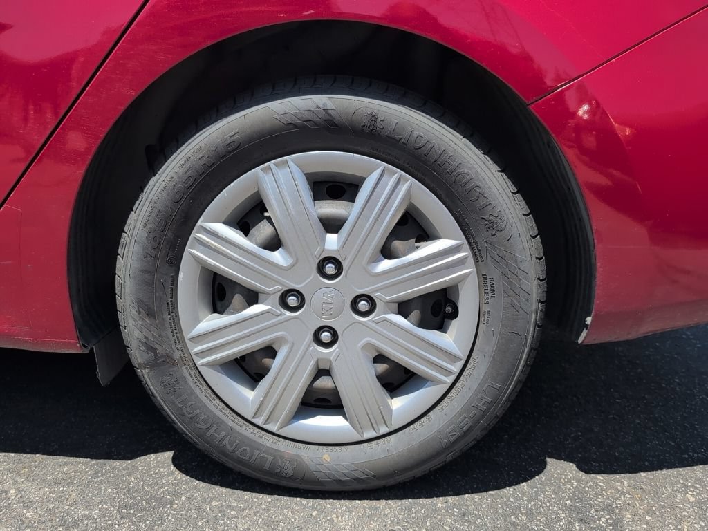Used 2021 Kia Rio S FWD image 4