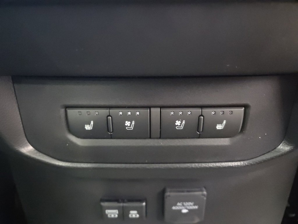 New 2026 Toyota Tundra Limited image 19