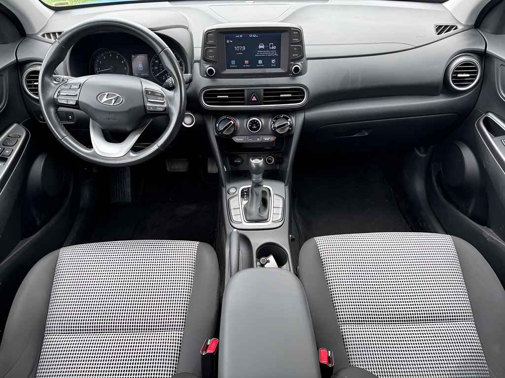 Used 2018 Hyundai Kona SEL FWD image 16