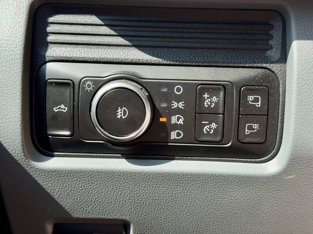 Used 2025 Ford F350 XLT image 21