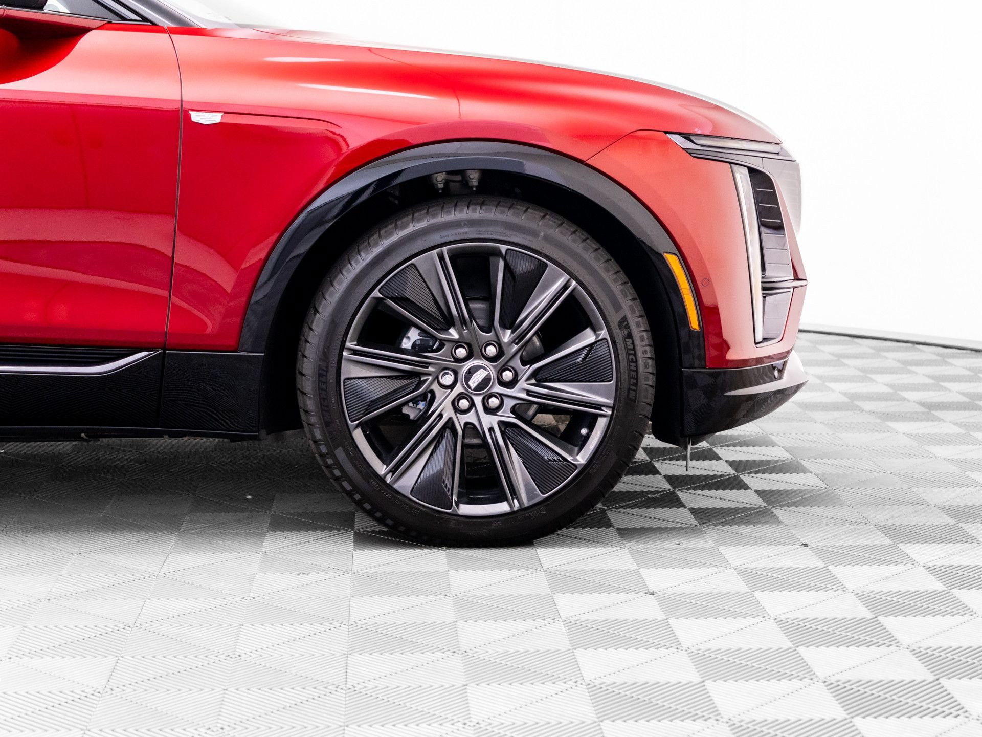 New 2026 Cadillac Lyriq Signature Sport w/ Nappa Leather Package AWD/4WD image 34