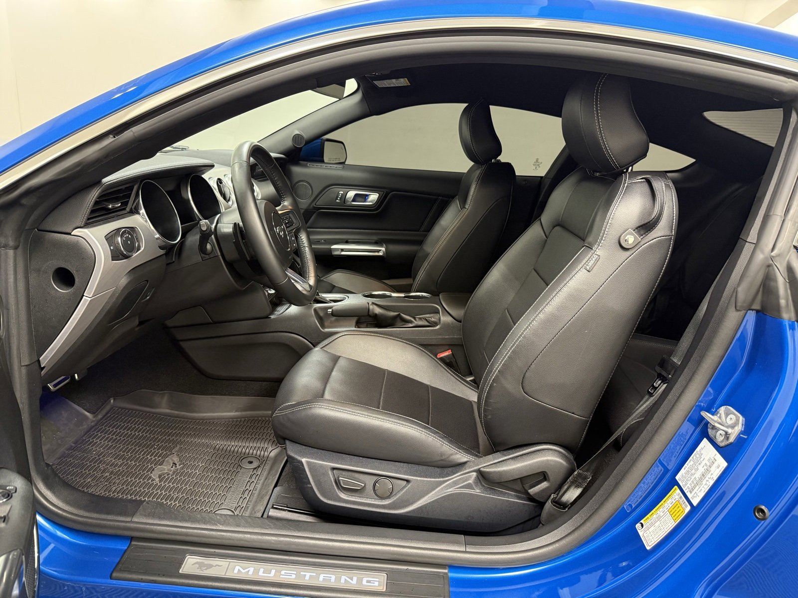 Used 2021 Ford Mustang Premium w/ Pony Package image 23