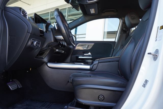 Used 2022 Mercedes-Benz GLA 35 AMG 4MATIC image 27
