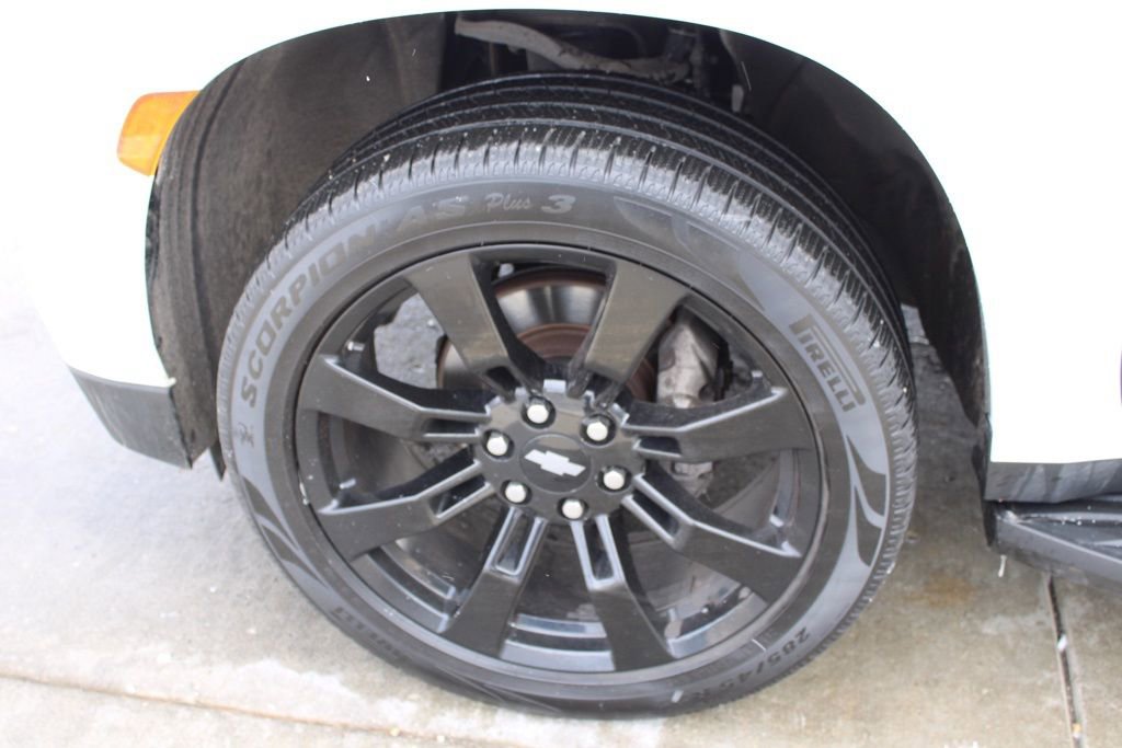 Used 2021 Chevrolet Suburban RST image 12