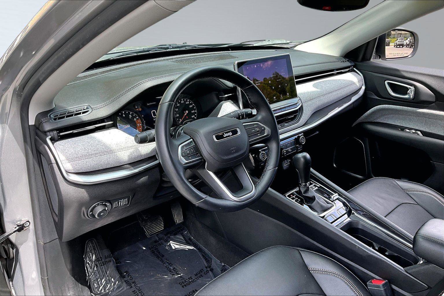 Certified 2022 Jeep Compass Latitude AWD/4WD image 15